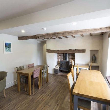 The Bell Inn Stroud  Bagian luar foto