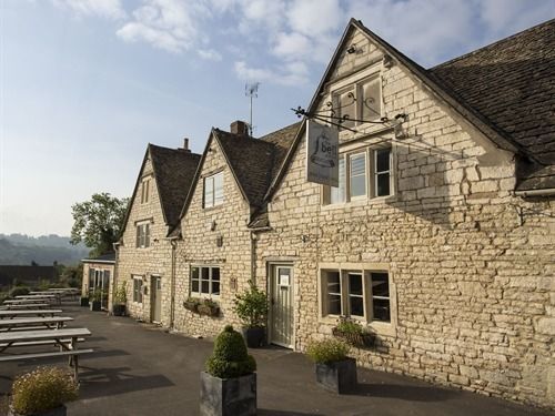 The Bell Inn Stroud  Bagian luar foto